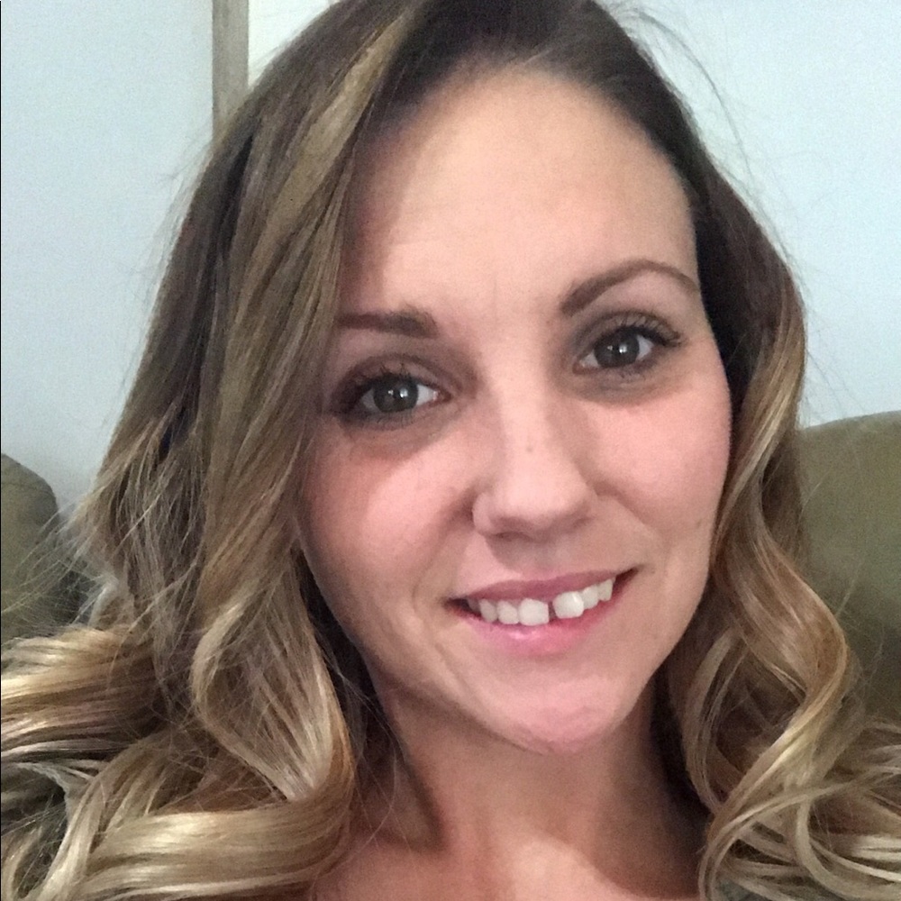 Meet your Posher, Christina